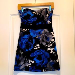💙Mini strapless dress from Forever 21 - Size small